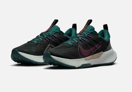 Nike Juniper Trail